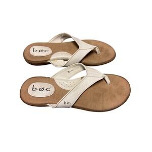 Born B.O.C. Thong Slipper Sandals Flip Flop Women's Size 8M White Leather Casual